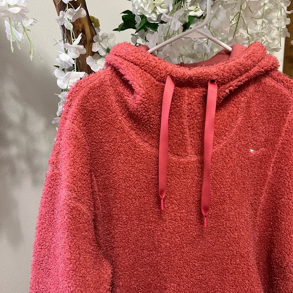 Nike Pink Oversized Hoodie with Relaxed Fit - Picture 3 of 9